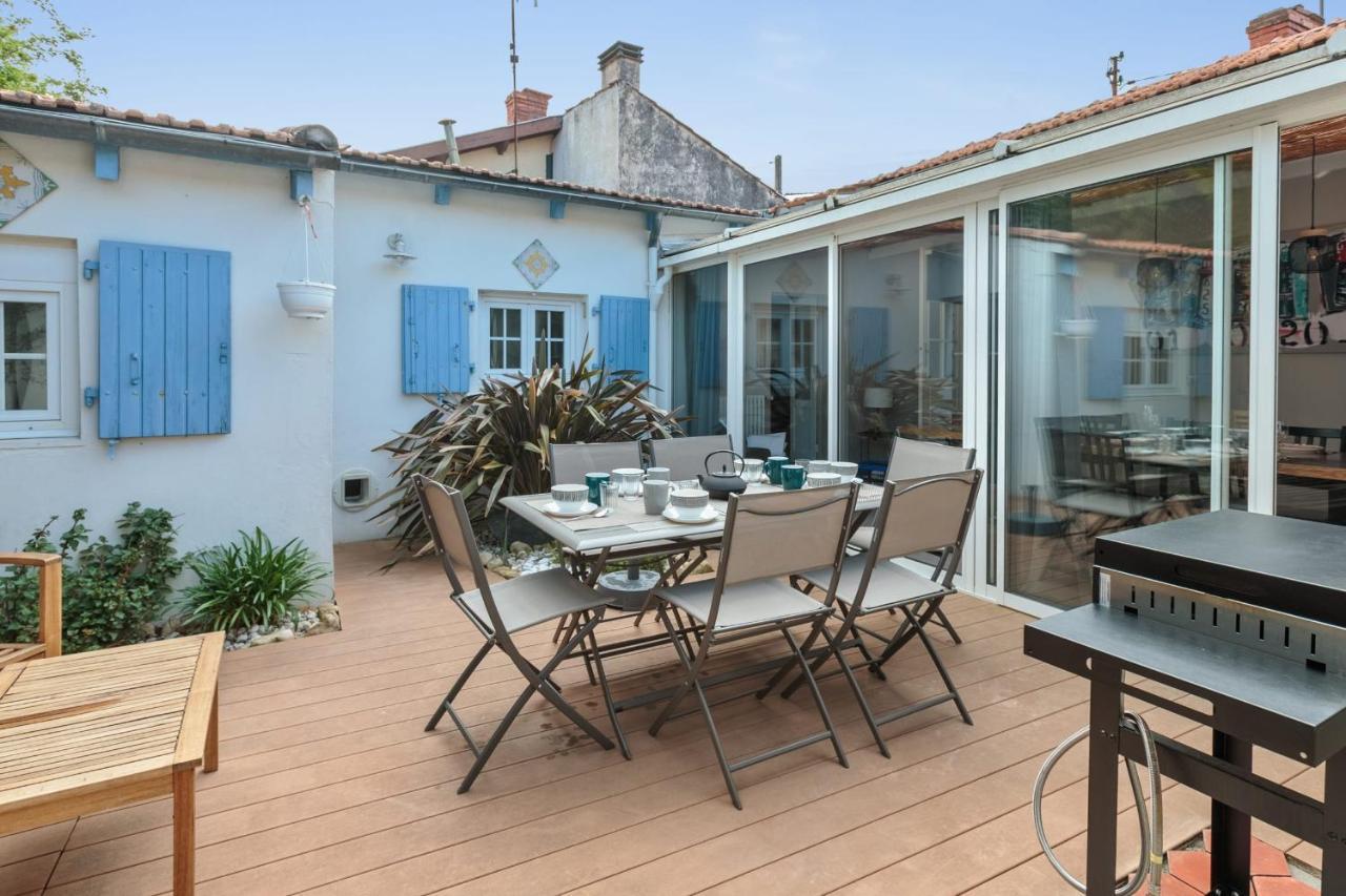 Villa Maison Des Illustres - Welkeys La Rochelle  Exterior foto